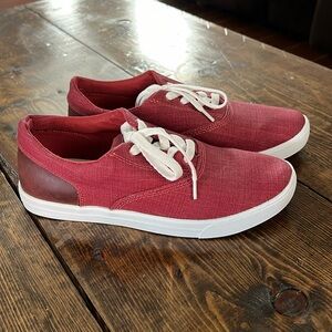 Burnetie Canvas shoes, women’s size 7, maroon in color, never been worn.